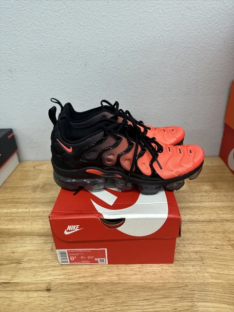 bright crimson vapormax plus